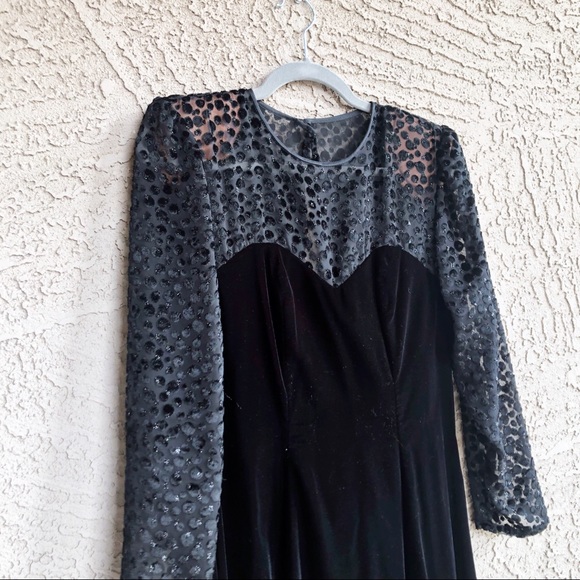 VINTAGE 80s 90s Black Velvet Sheer Leopard Dress - Picture 2 of 5